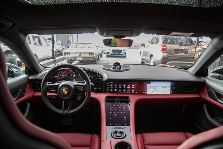 2023 Porsche Taycan 4S -13