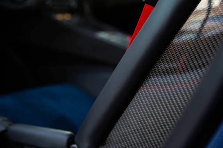 2023 Porsche 718 GT4 RS Weissach -12