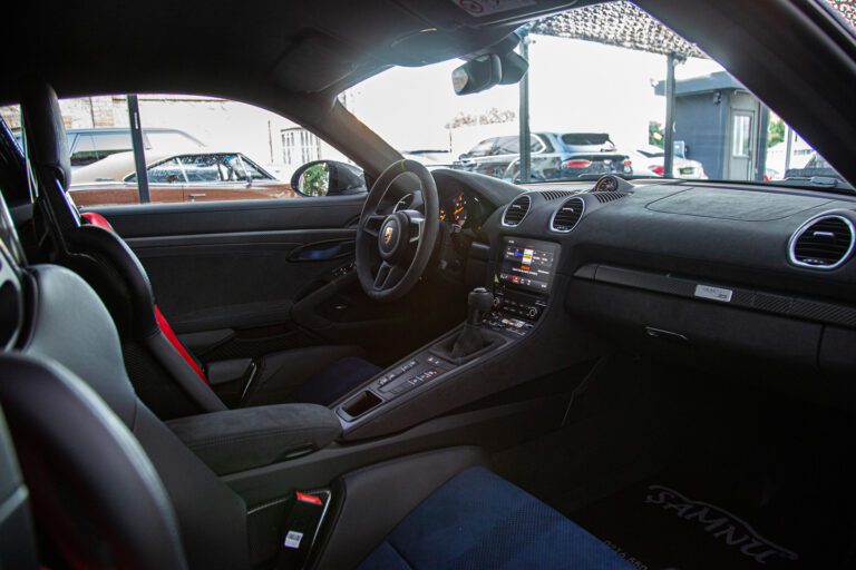 2023 Porsche 718 GT4 RS Weissach -18