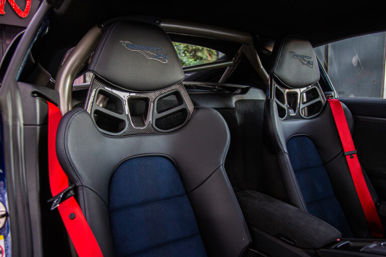 2023 Porsche 718 GT4 RS Weissach -19