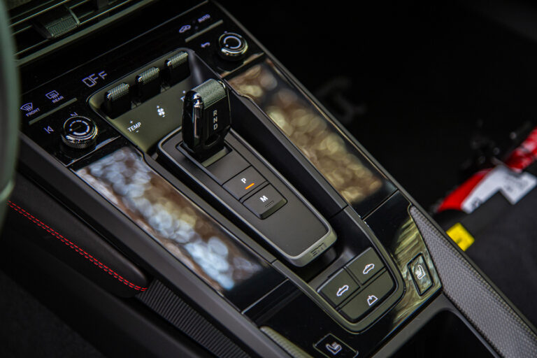 2023 Porsche 911 Carrera 4 GTS -16