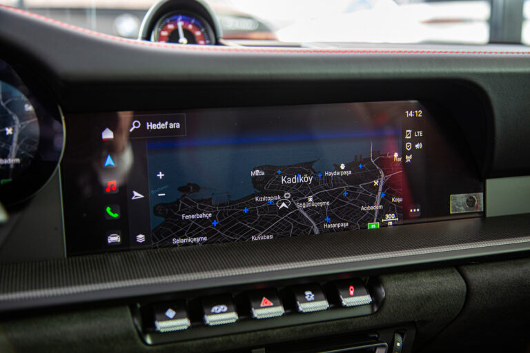 2023 Porsche 911 Carrera 4 GTS -18