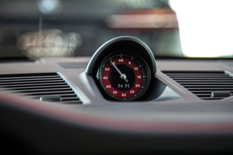 2023 Porsche 911 Carrera 4 GTS -24