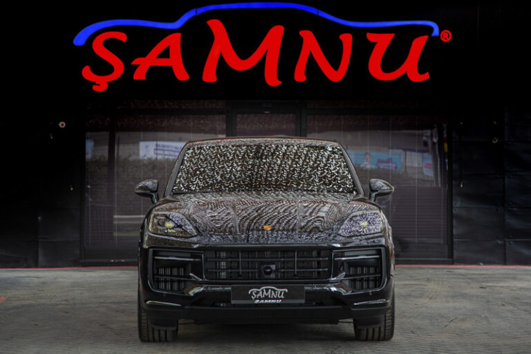 2023 Porsche Cayenne Coupe -1