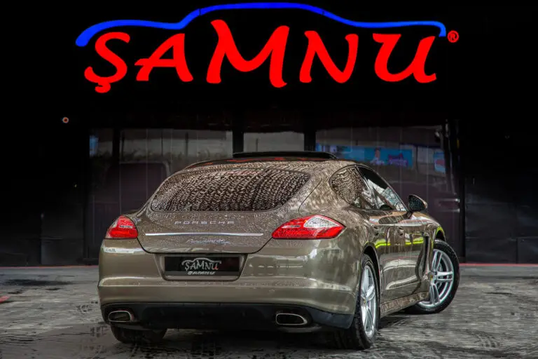 2011 Porsche Panamera 4S -4