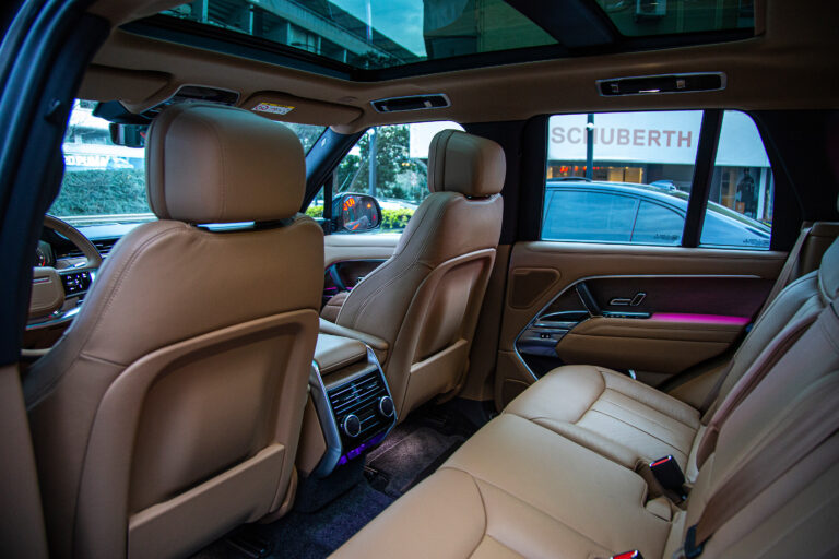 2022 Range Rover Vogue P400 -10