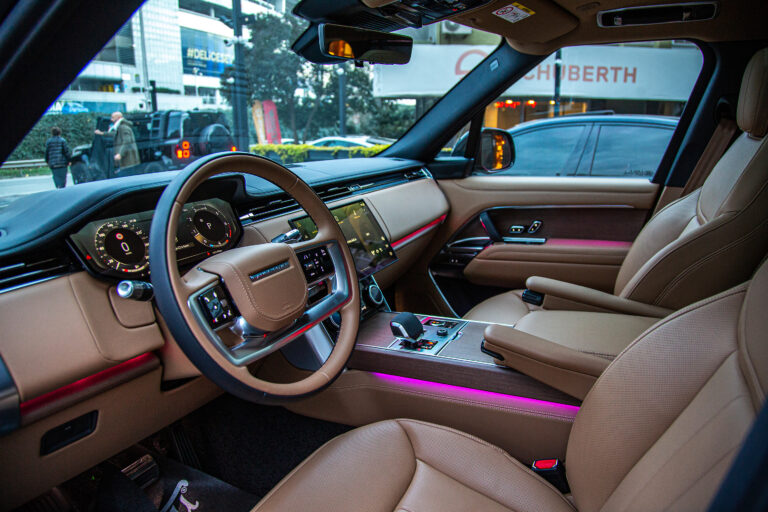 2022 Range Rover Vogue P400 -9