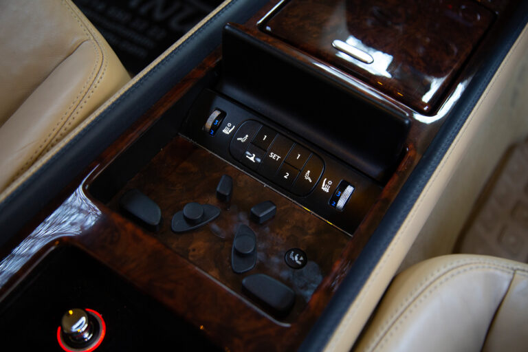 2008 Bentley Continental Flying Spur -12