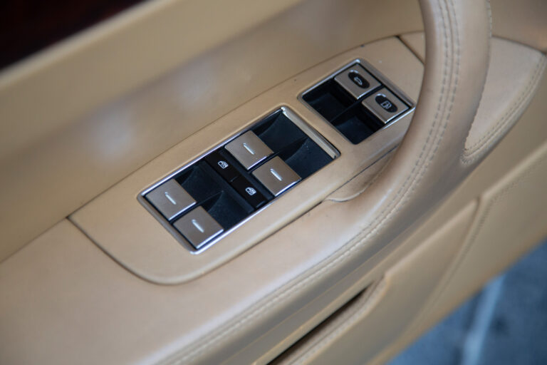 2008 Bentley Continental Flying Spur -18