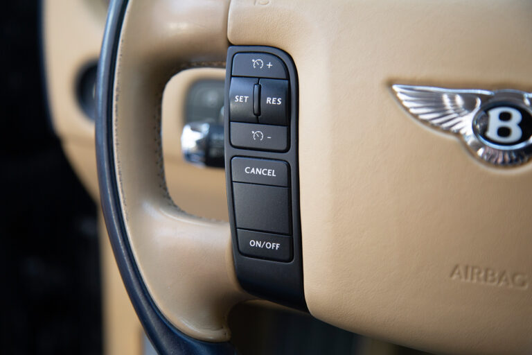 2008 Bentley Continental Flying Spur -24