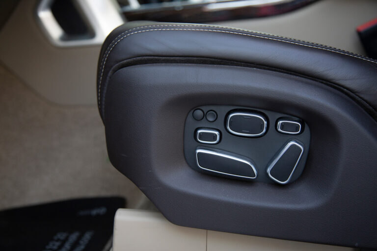 2015 Land Rover Range Rover 3.0 SDV6 Autobiography -18