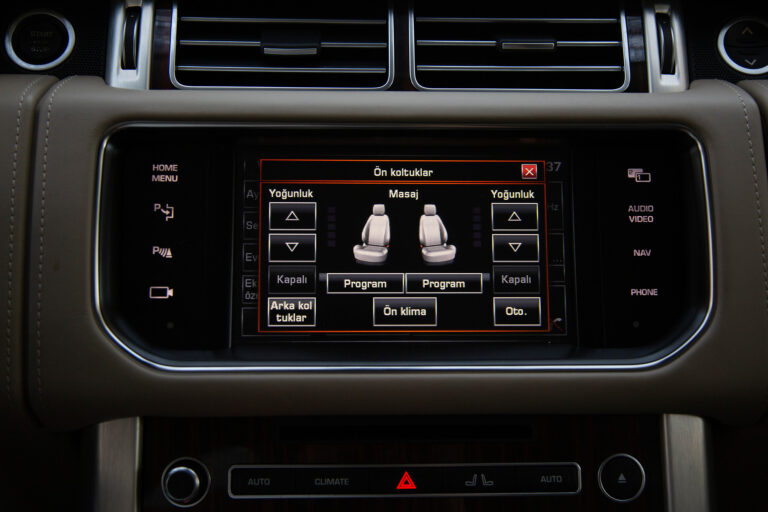 2015 Land Rover Range Rover 3.0 SDV6 Autobiography -22