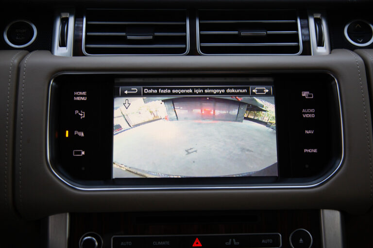 2015 Land Rover Range Rover 3.0 SDV6 Autobiography -26