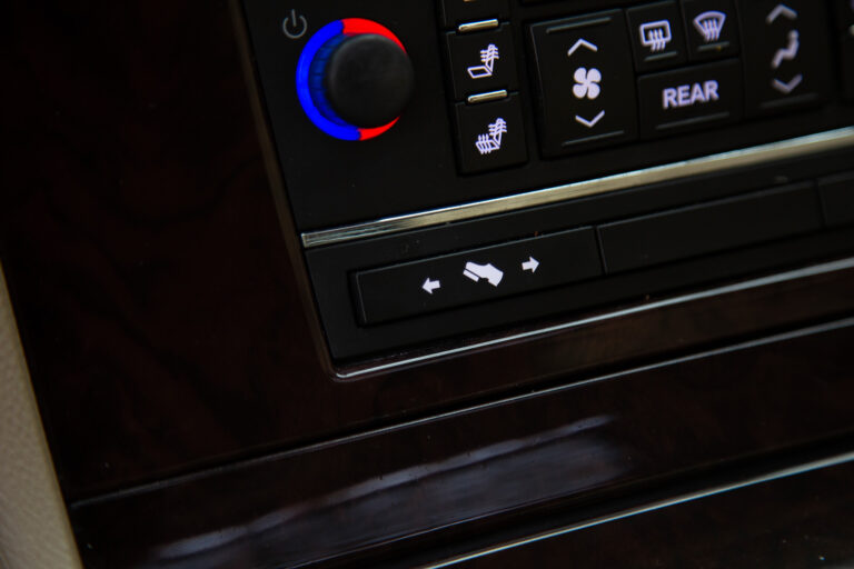 2011 Cadillac Escalade V8 Hybrid -20