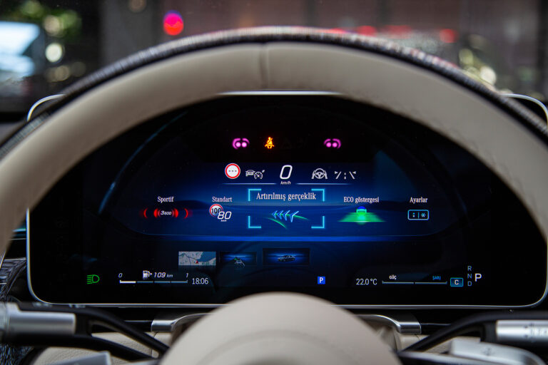 2023 Mercedes-Benz Maybach S580 -44