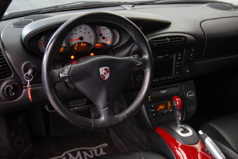 2001 Porsche 911 Carrera -11