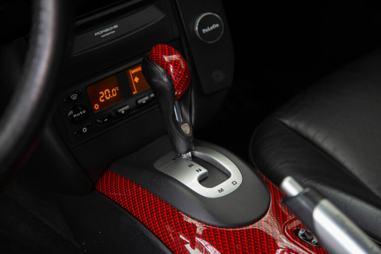 2001 Porsche 911 Carrera -12