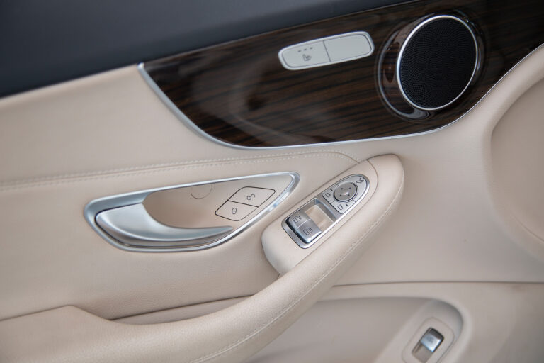 2017 Mercedes-Benz C180 Coupé AMG 9G -11