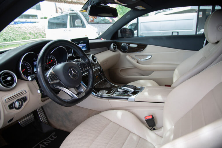 2017 Mercedes-Benz C180 Coupé AMG 9G -9