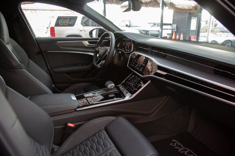 2023 Audi RS6 Performance -14