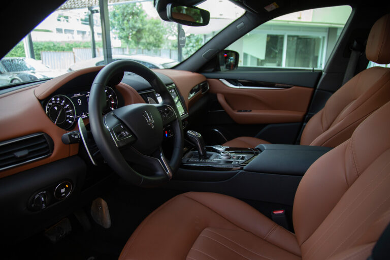 2023 Maserati Levante GT Hybrid 3.0 -9