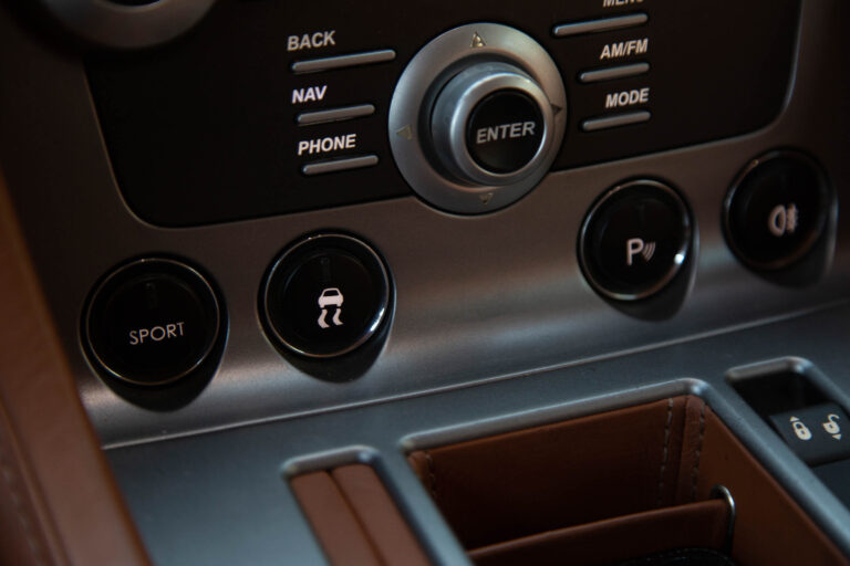 2009 Aston Martin DB9 Volante -18