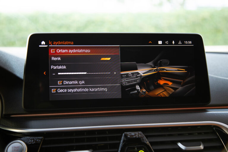 2023 BMW 5.20i MSport -24