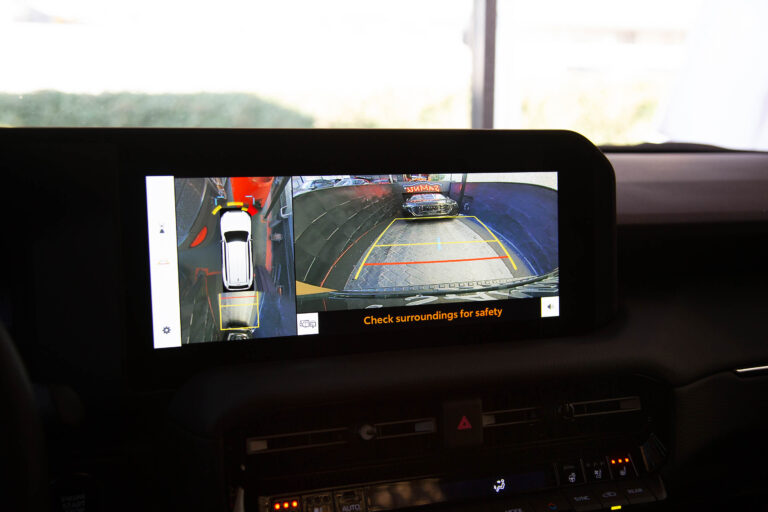 2024 Toyota Land Cruiser Prado -23