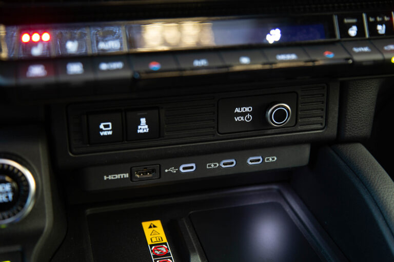 2024 Toyota Land Cruiser Prado -25