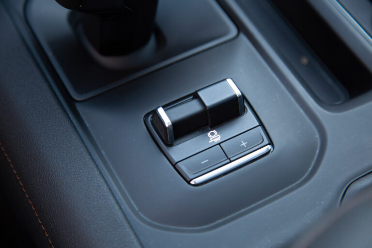 2023 GMC Sierra AT4 -29