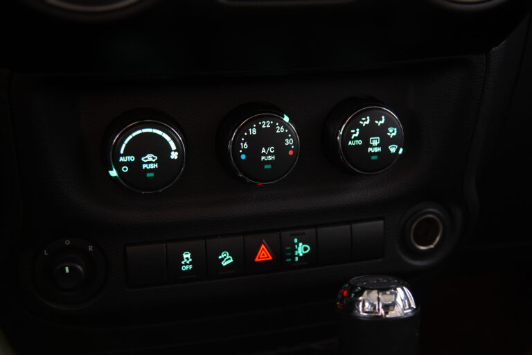 2017 Jeep Wrangler 2.8CRD Rubicon -19