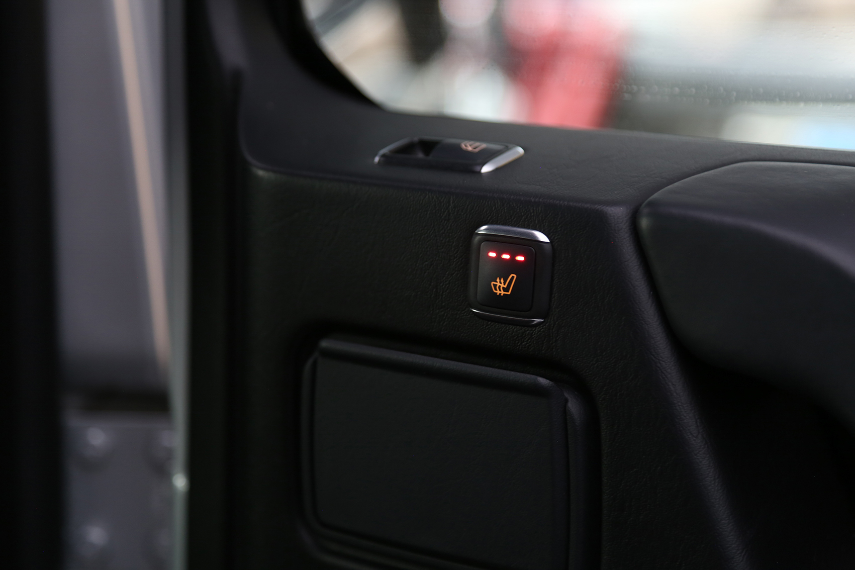 2017 Mercedes-Benz G63 AMG -13