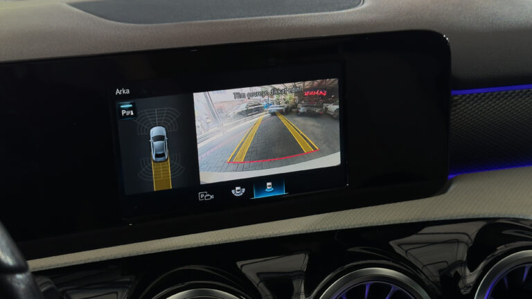 2020 Mercedes A180 Progressive -19